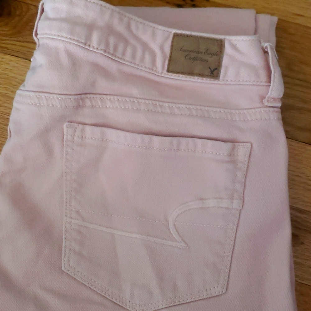 American Eagle pink skinny jeans